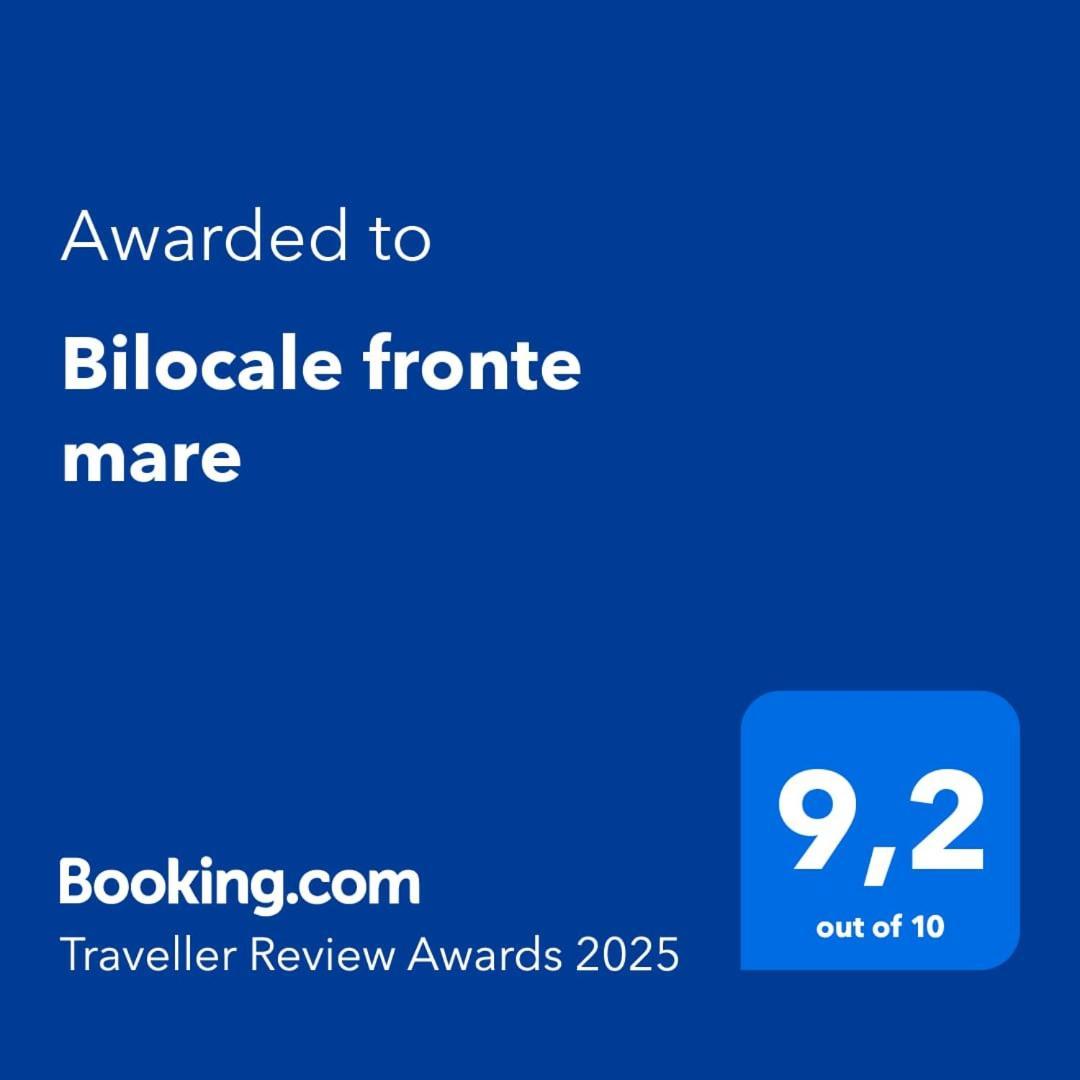 Bilocale Fronte Mare Apartment Giardini Naxos Ngoại thất bức ảnh